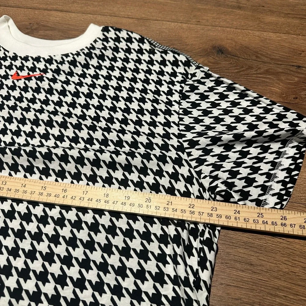 Nike Black White Houndstooth T-Shirt Women Large